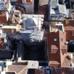 Zvonik crkve Gospe od Zvonika tijekom obnove (Arhiv HRZ-a, 2020.)