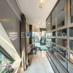 Luksuzan stan Cvjetni trg