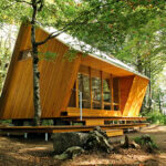 Tri planinarska skloništa arhitekta Ivana Juretića