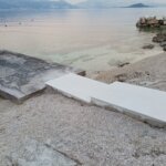 Ilegalni izbetoniran put do mora na Čiovu5